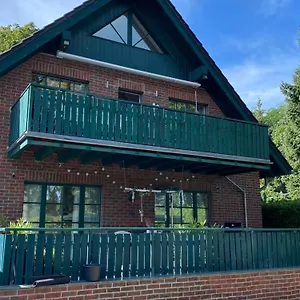 https://dachwohnung-mit-wasserblick-und-eigenem-bootssteg.find-berlin-hotels.com